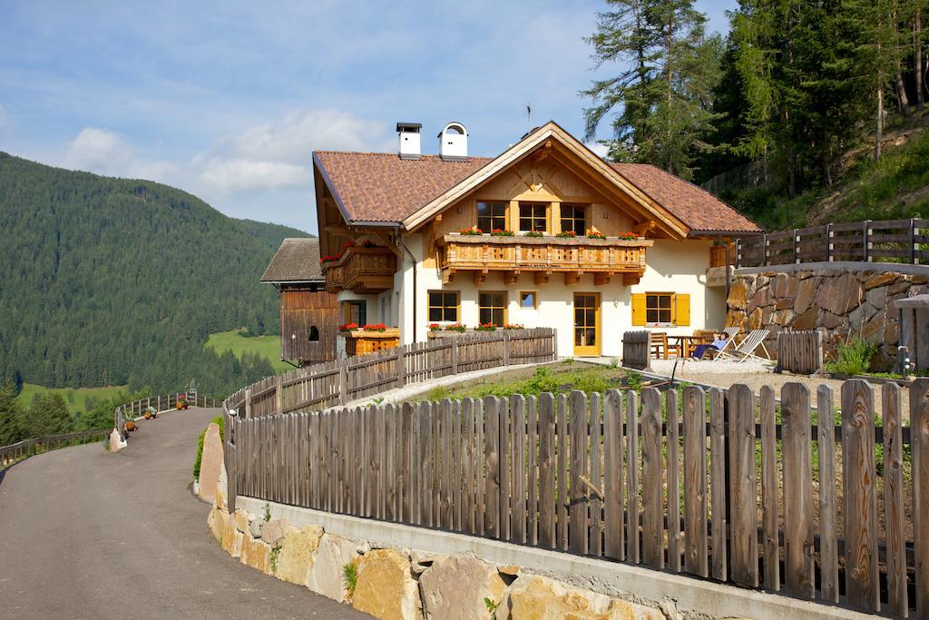 Villa Angerle Hof Nova Levante Esterno foto
